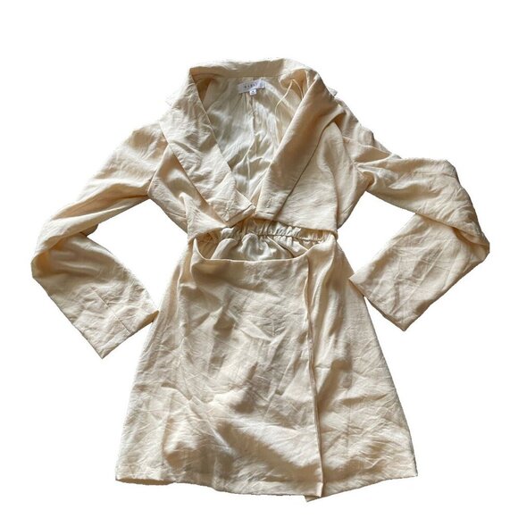 Anthropologie Mable dress Front Cutout ivory cream dress Size M missing button - Picture 6 of 7